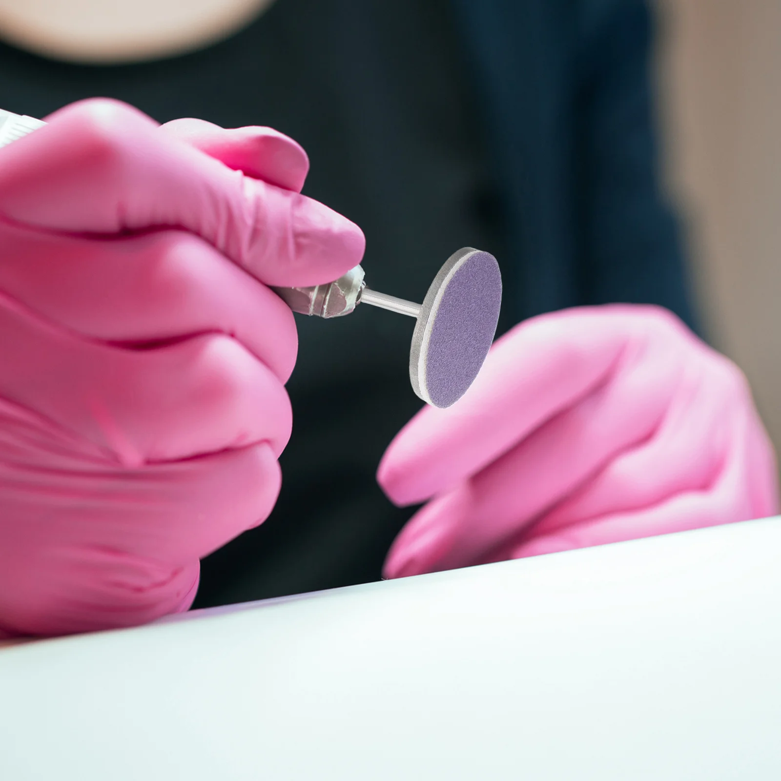 60 pezzi dischi abrasivi per unghie pedicure in metallo dischi di carta vetrata per piedi rimozione calli punte per trapano per unghie accessori per trapano per manicure