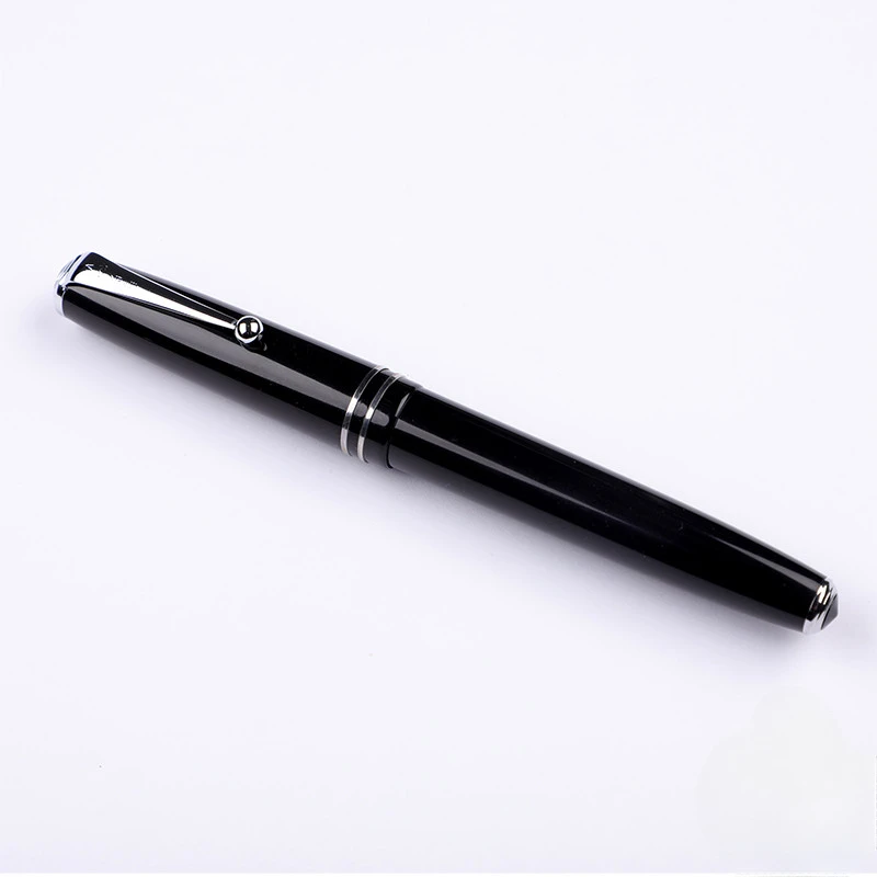 Classic Black Metal Fountain Pen M 0.7MM Nib,betauiful with Silver Clip Writing Smooth Teacher Student Financial Writing Pen