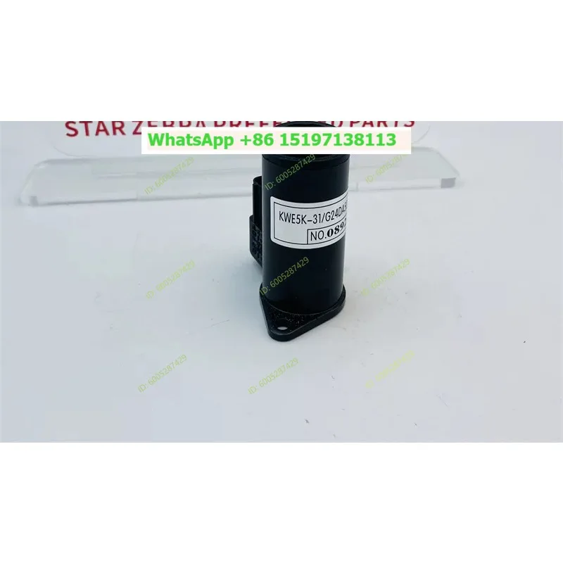 Excavator Suitable for Kobelco SK 200 210 260 350-6E-8 Hydraulic Pump Solenoid Valve KWE5K 31 G24DA50