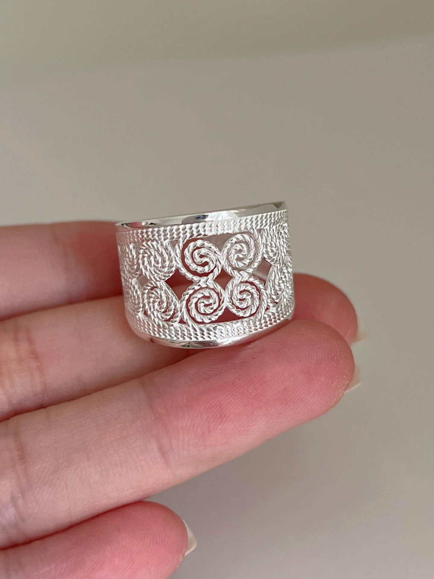 bague-en-argent-sterling-s925-motif-nuage-tisse-design-unique-aspect-luxueux-bague-pour-femme-a-porter-au-quotidien-non-reglable