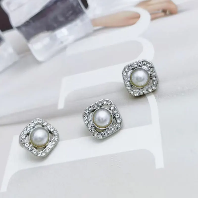 Quadratische, mit Perlen und Strass verzierte Metallschaftknöpfe, 10 Stück, 10 mm, Packung zum Nähen, Basteln, Mode, DIY, Kleidung, Bekleidung, Neu – Detail 2
