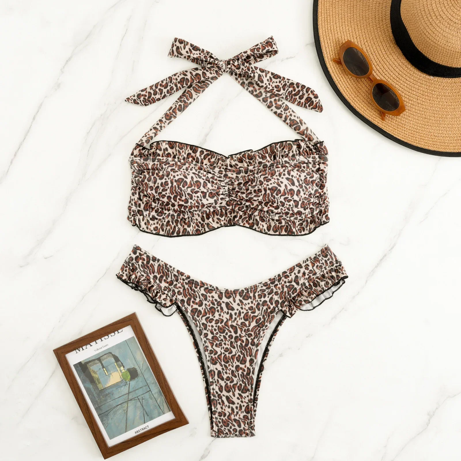 مثير ليوبارد طباعة بيكيني ثلاث قطع مجموعة مع وشاحات منفصلة ملابس السباحة نموذج جديد عبر الحدود ملابس السباحة النسائية من الصين