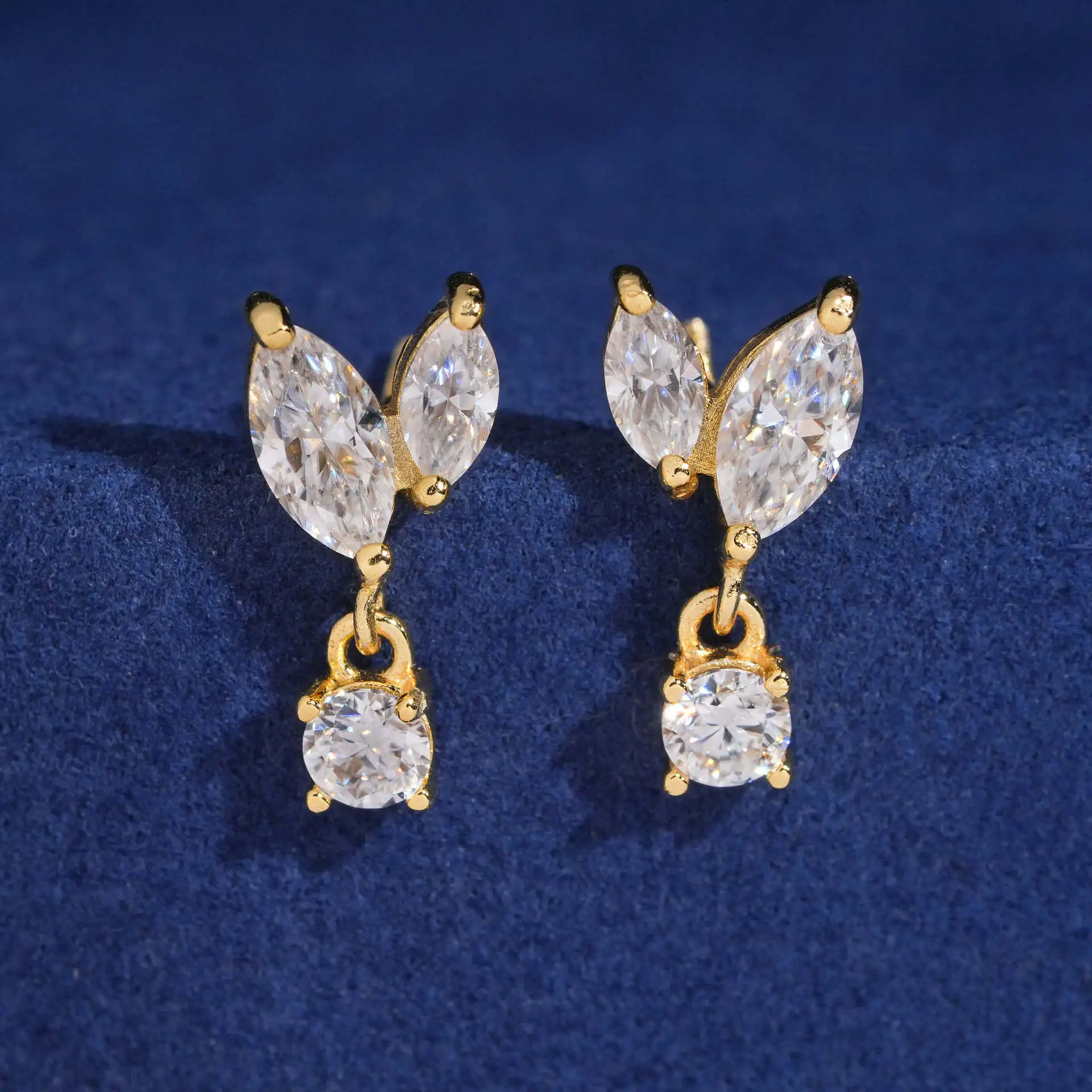 Moissanite Solid Stone GRA D VVS1 S925 Sterling Silver Creative Stud Earrings Engagement Daily Luxury Jewelry For Women