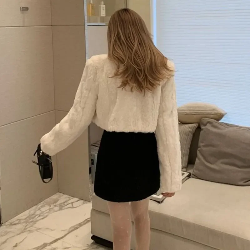 Winter White Lamb Wool Crop Tops Women Korean Elegant Long Sleeve Plush Coat Ladies Fashion Party V-Neck Faux Fur Jackets