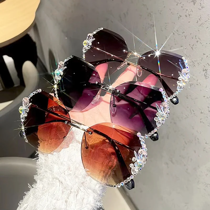Nowe ręcznie robione luksusowe diamenty okulary przeciwsłoneczne bez oprawek kobiety mężczyźni trendy Rhinestone błyszczące okulary przeciwsłoneczne kobiece odcienie okulary UV400