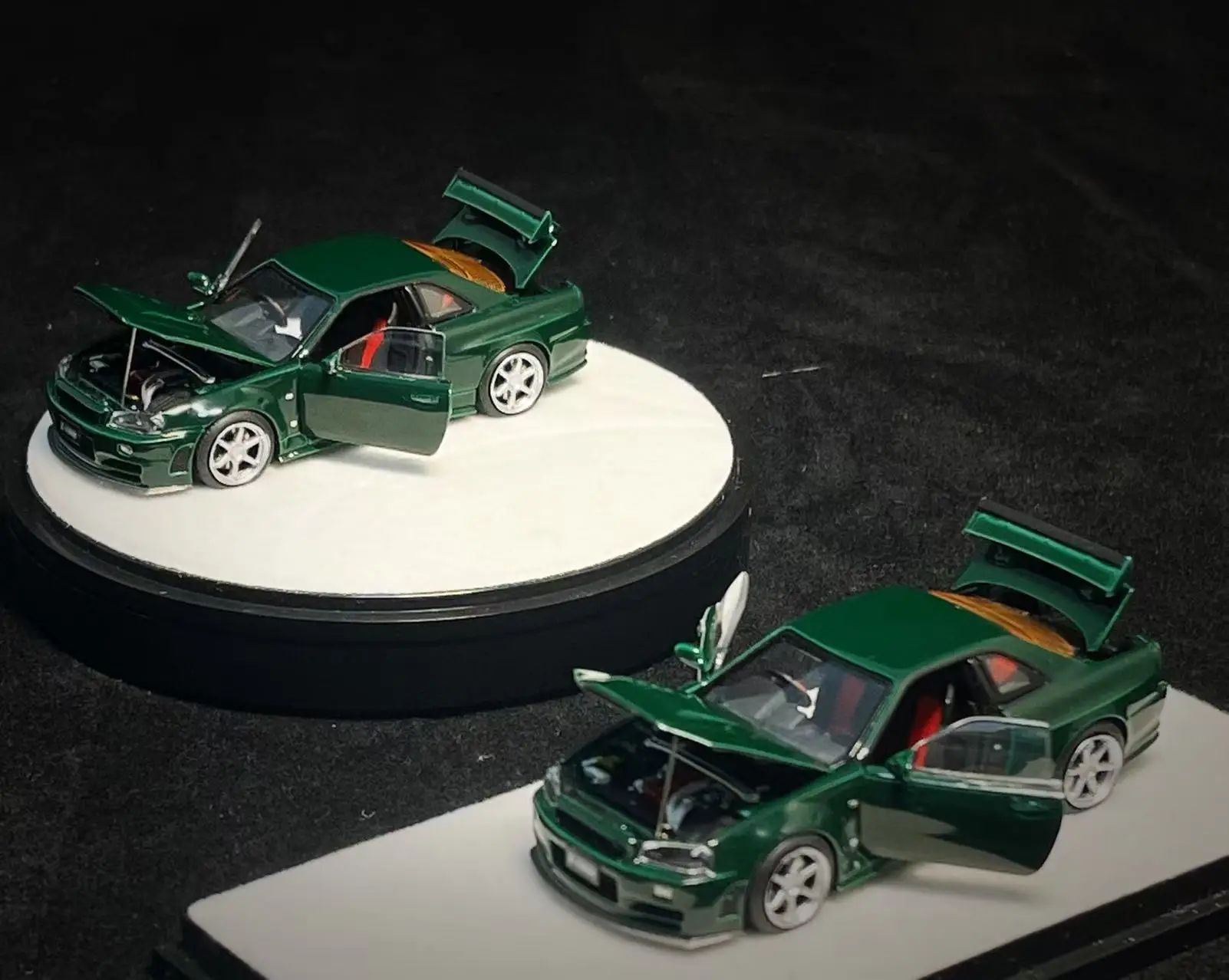 Why Is the PGM 1:64 R34 Z-TUNE England Green Limited 999 My