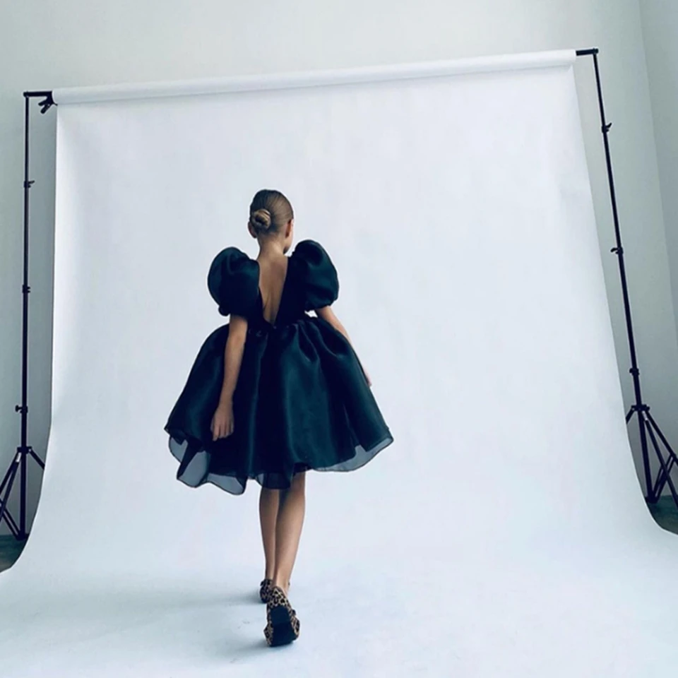 High Quality O-Neck Short Sleeves Flower Bubble Sleeve For Girl Elegant Backless Ball Gown Dresses For Wedding  Knee-Length