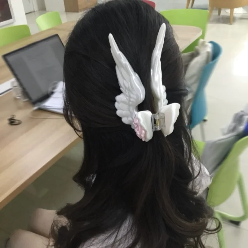 Yanzhuji Angel Wing Claw Clip Pearlescent White Light Blue Bow Korean Ins Style Sweet Elegant Hair Accessories For Women Daily - view 2