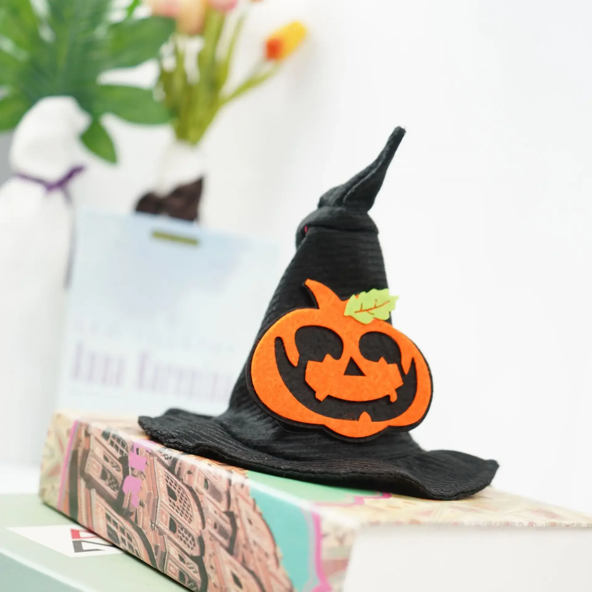 Halloween Cute Pet Hats AdjustableWitch Hat for Cats Dogs Cosplay Witch Hat With Pumpkin Ornaments Halloween Pet Costume