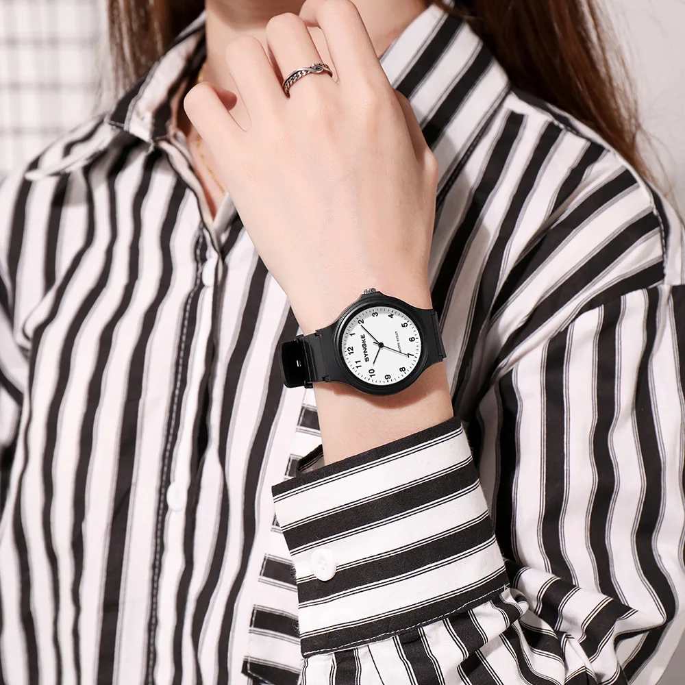 امتحان ساعة 38 مللي متر كوارتز السيدات الساعات SYNOKE العلامة التجارية 5Bar مقاوم للماء طالب ساعة عادية