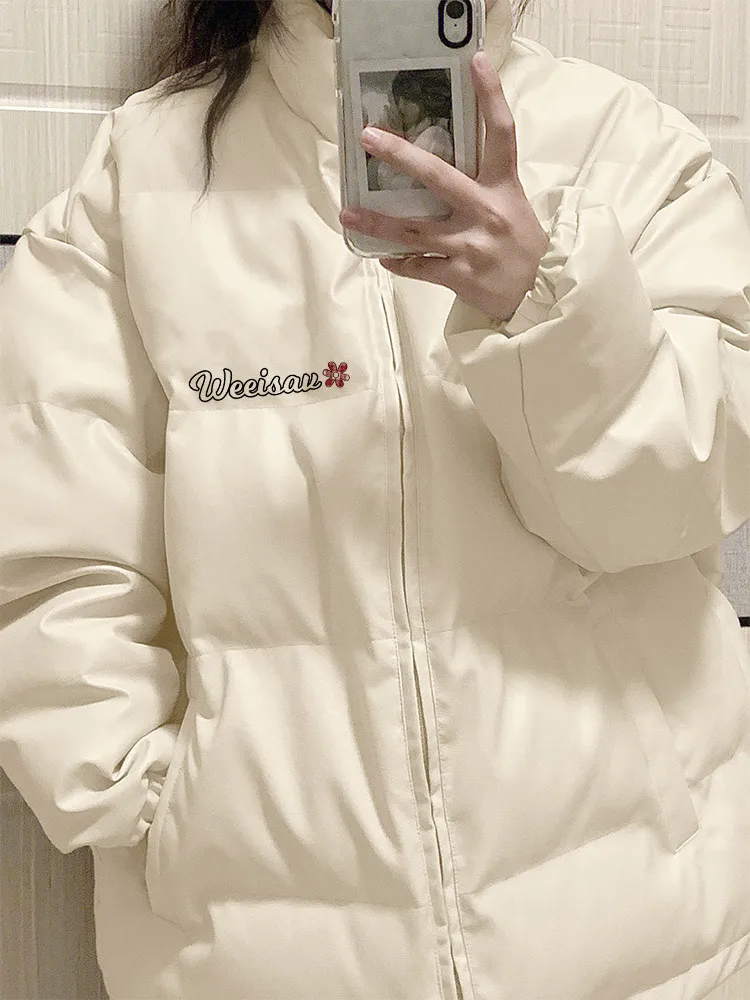 

Парка с натуральным мехом для женщин: свежий дизайн, современный стиль, актуальная эстетика, обновленная версия