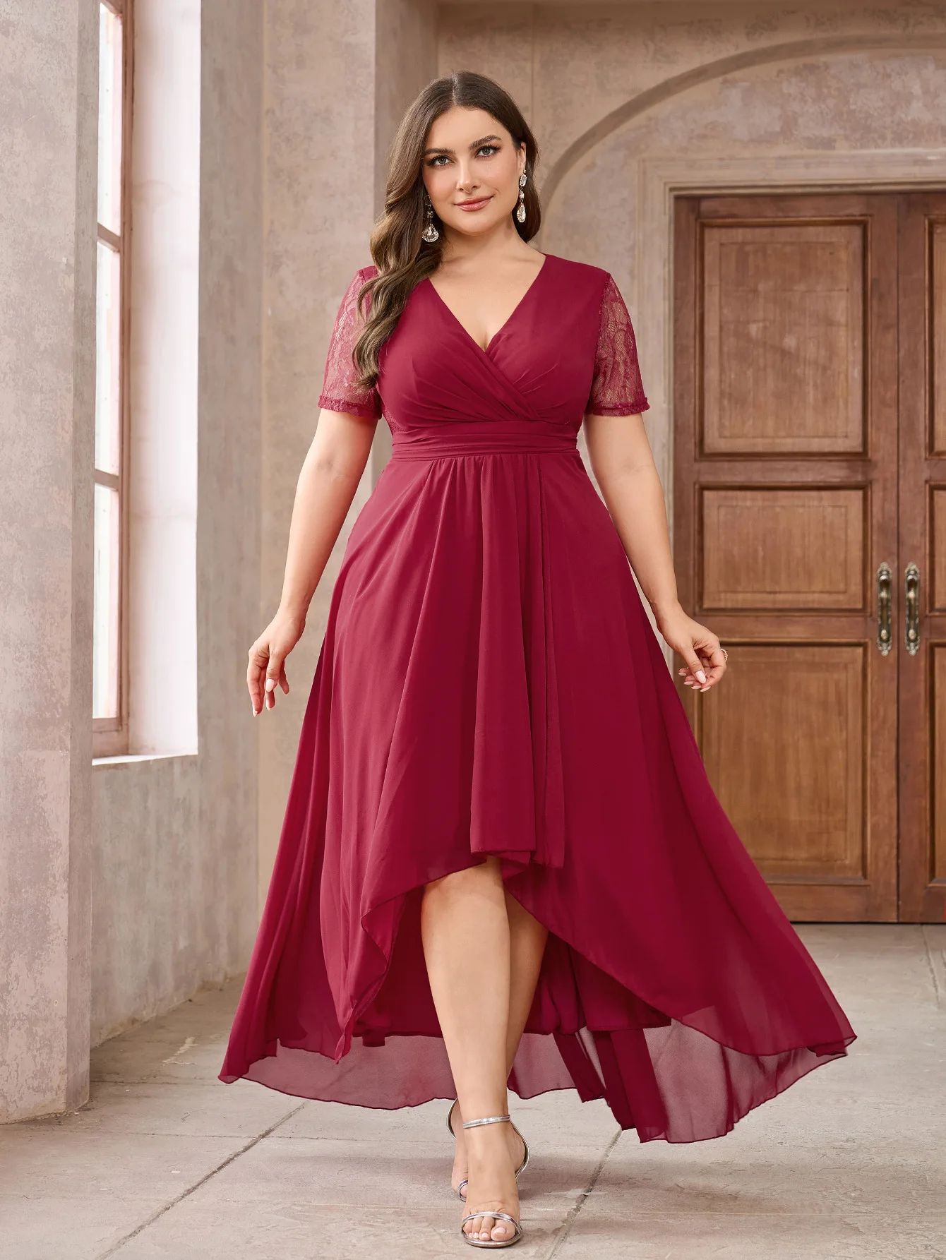 Plus Size Eleganckie suknie wieczorowe Ruffles Sleeve Pleated V-Neck Midi 2024 Ever Pretty of A-Line Chiffon Wedding Guest Dress