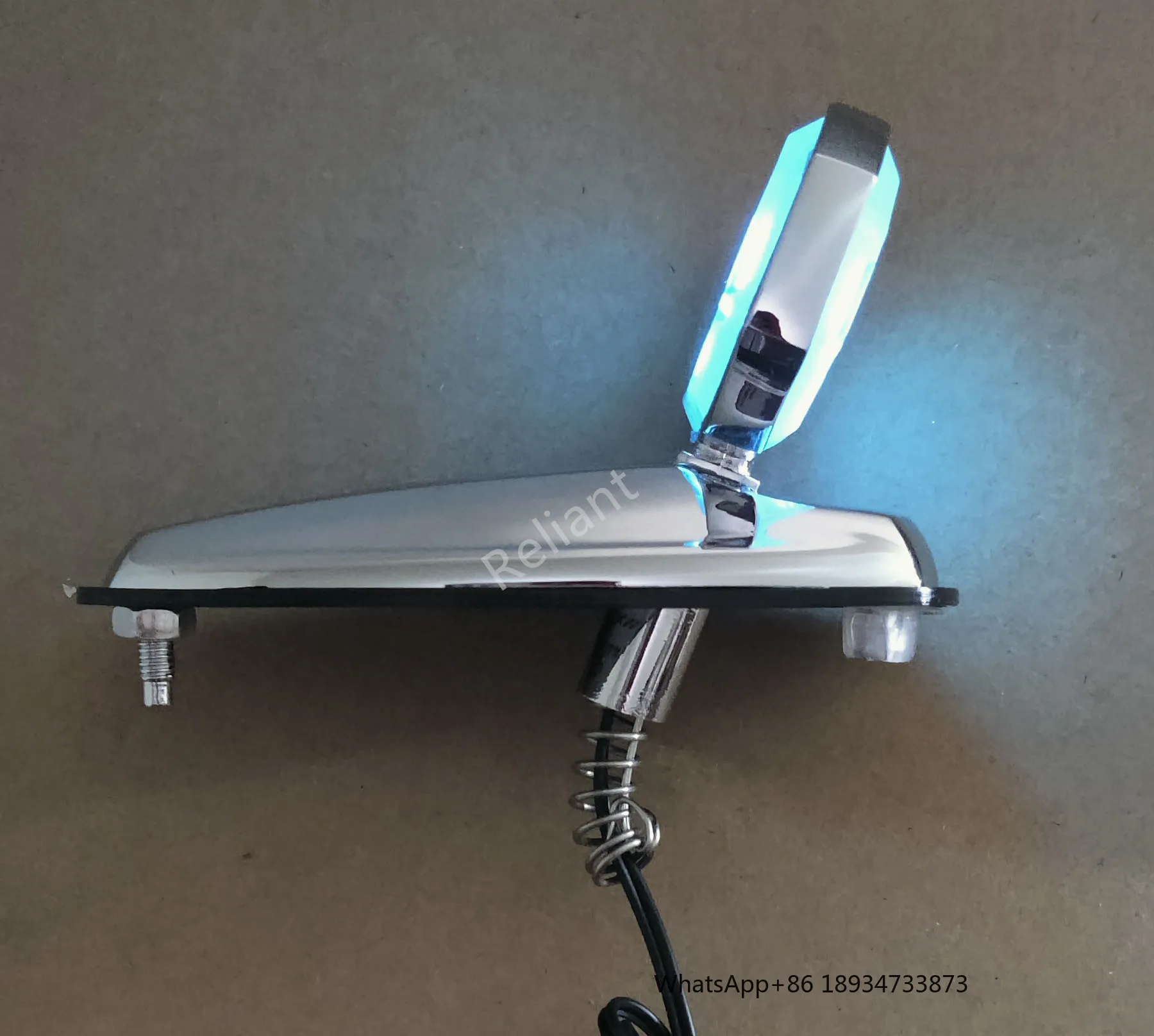 toura-y60-lumiere-led-capot-badge-voiture-avant-embleme-metal-voiture-logo-lumieres-pour-nissan-y60