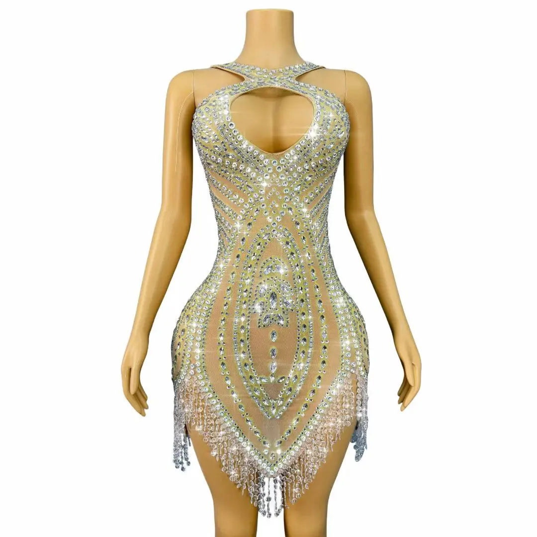 فستان سهرة فاخر من الكريستال في دبي من Wuzhe فستان مثير مفرغ بشراشيب فستان أداء راقص للنساء فستان حفلات الكوكتيل