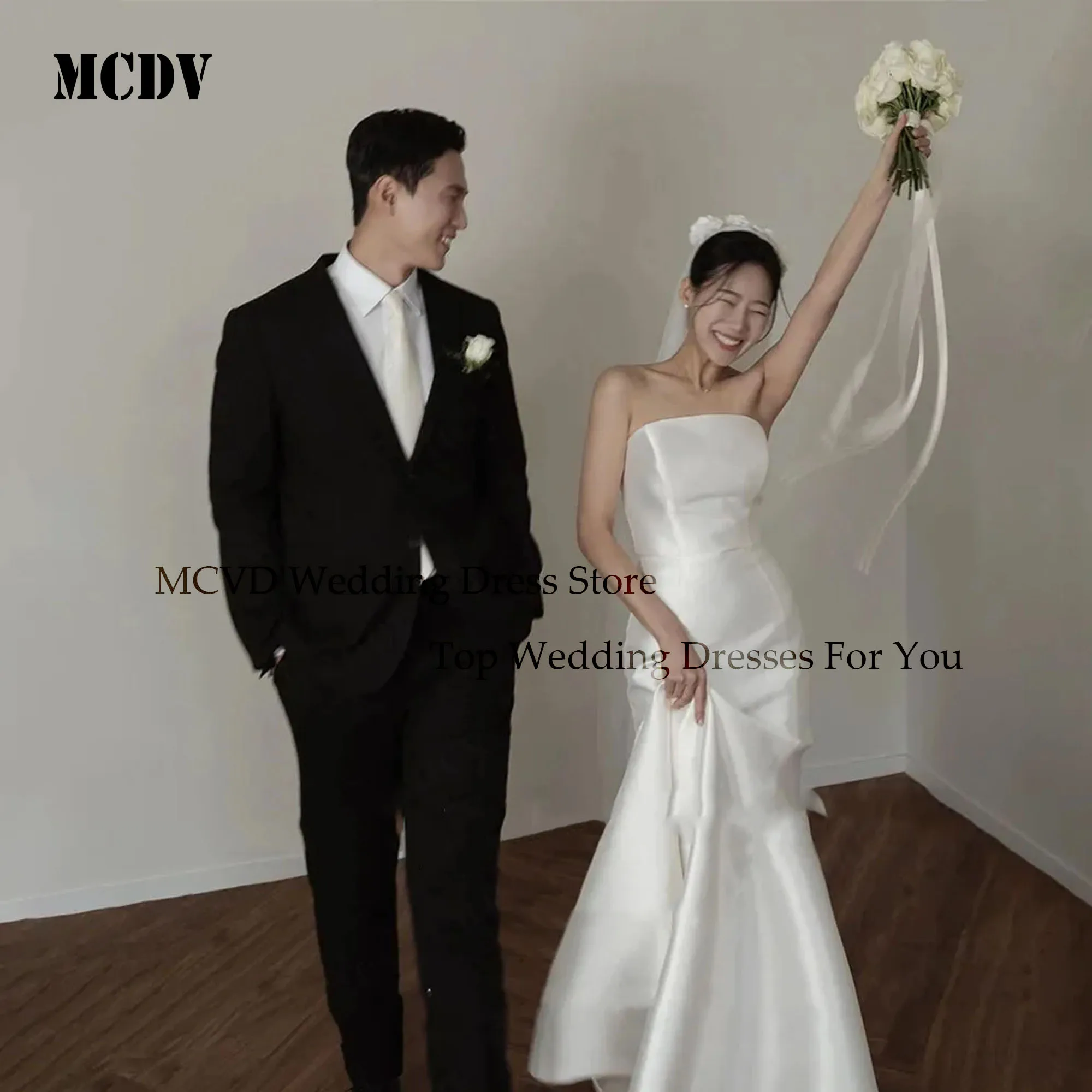

MCDV Elegant Strapless Mermaid Wedding Dresses Korea Satin Floor Length Sleeveless Simple Bride Party Gowns Corset Customized
