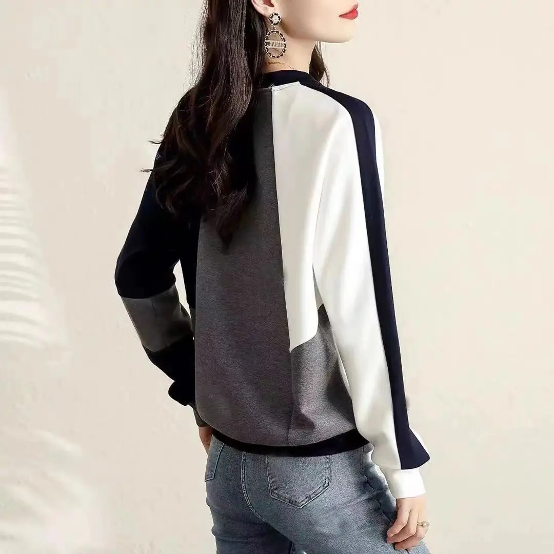 Women Early Autumn New Round Neck Pullover Fashion Retro Contrasting Splicing Fleece Warm Casual and Versatile Long Sleeved Tops