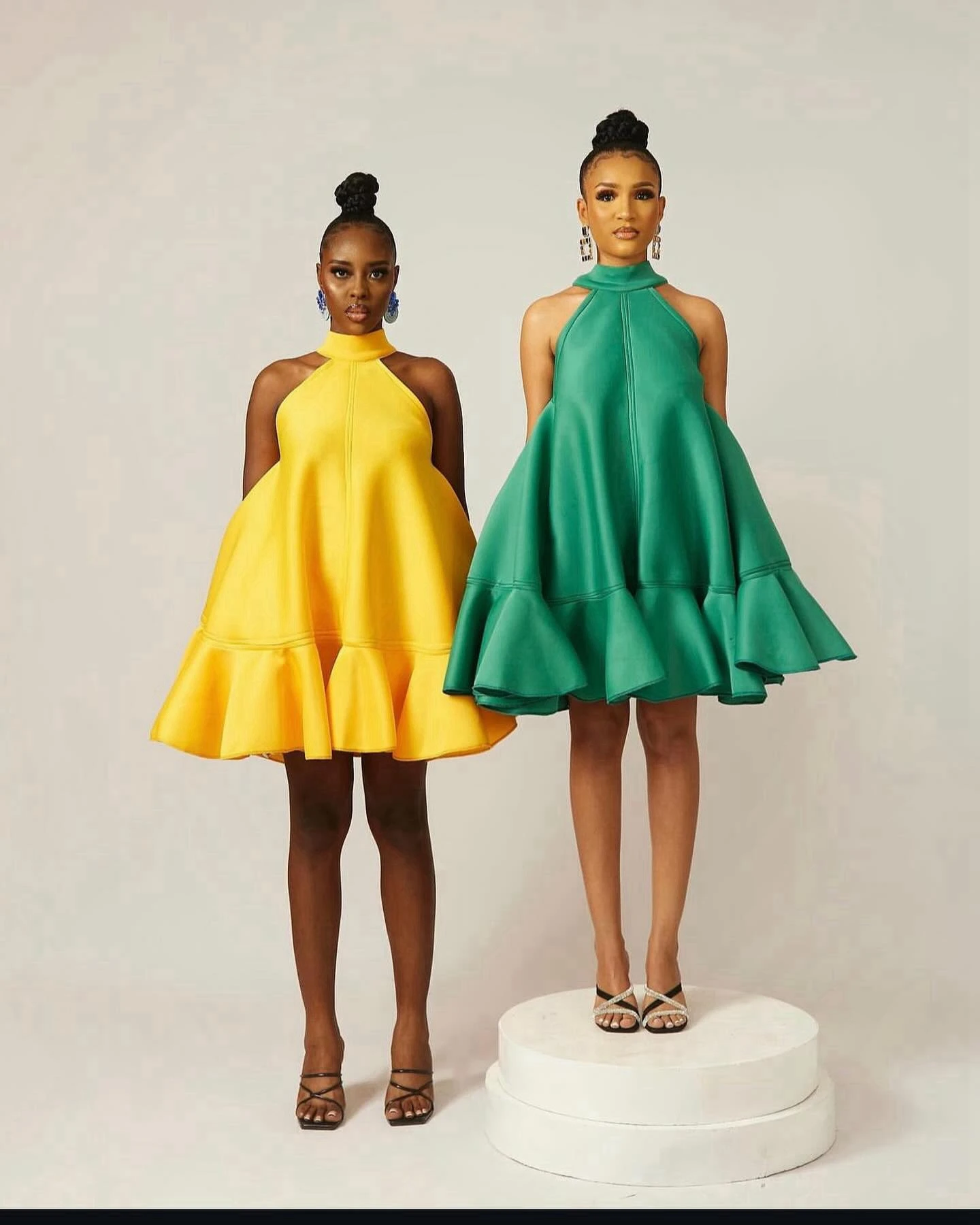 2025 letnie czarne sukienki dla dziewczynek na imprezę dostosowany kolor satynowa sukienka Halter Oversize kobiety wydarzenie Gala sukienka Vestidos de fiesta