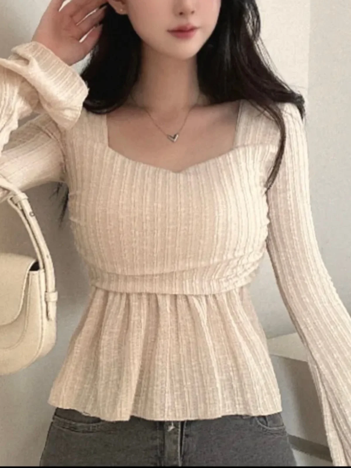 

Retro Square Collar Bell Sve Knitted ort Top Women's Faion Asymmetrical Long Sve T-irt Slim Fit Korean Sle Base...