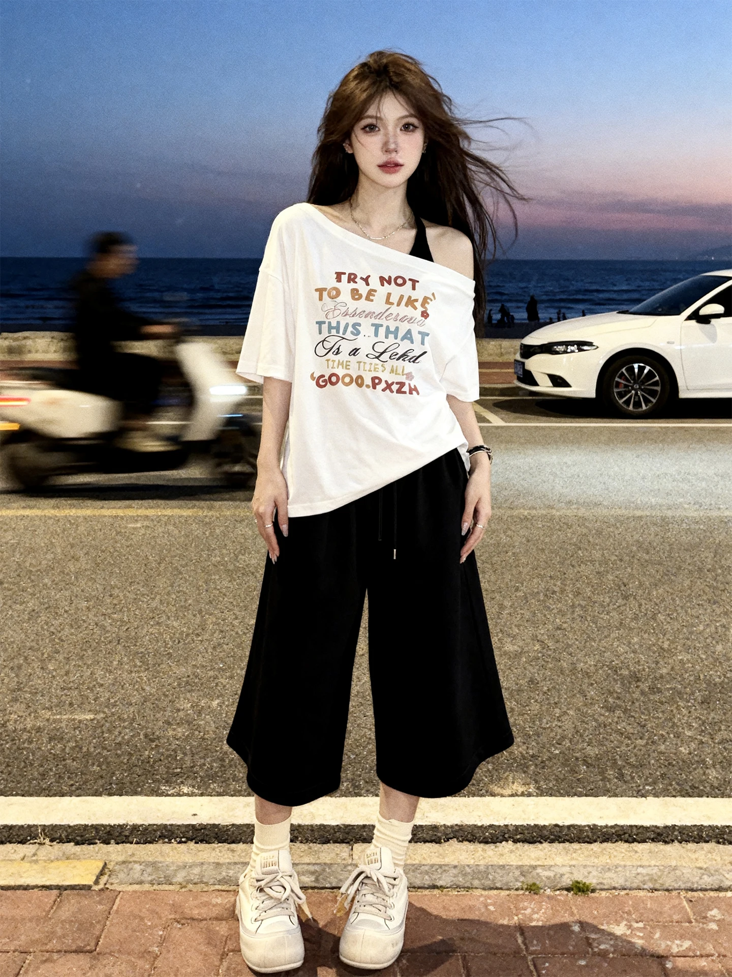 

American Graffiti Letter Off-Shoulder Short-Sleeve T-Shirt Women Summer Casual Pants Set Cotton Loose Fit Mid-Length