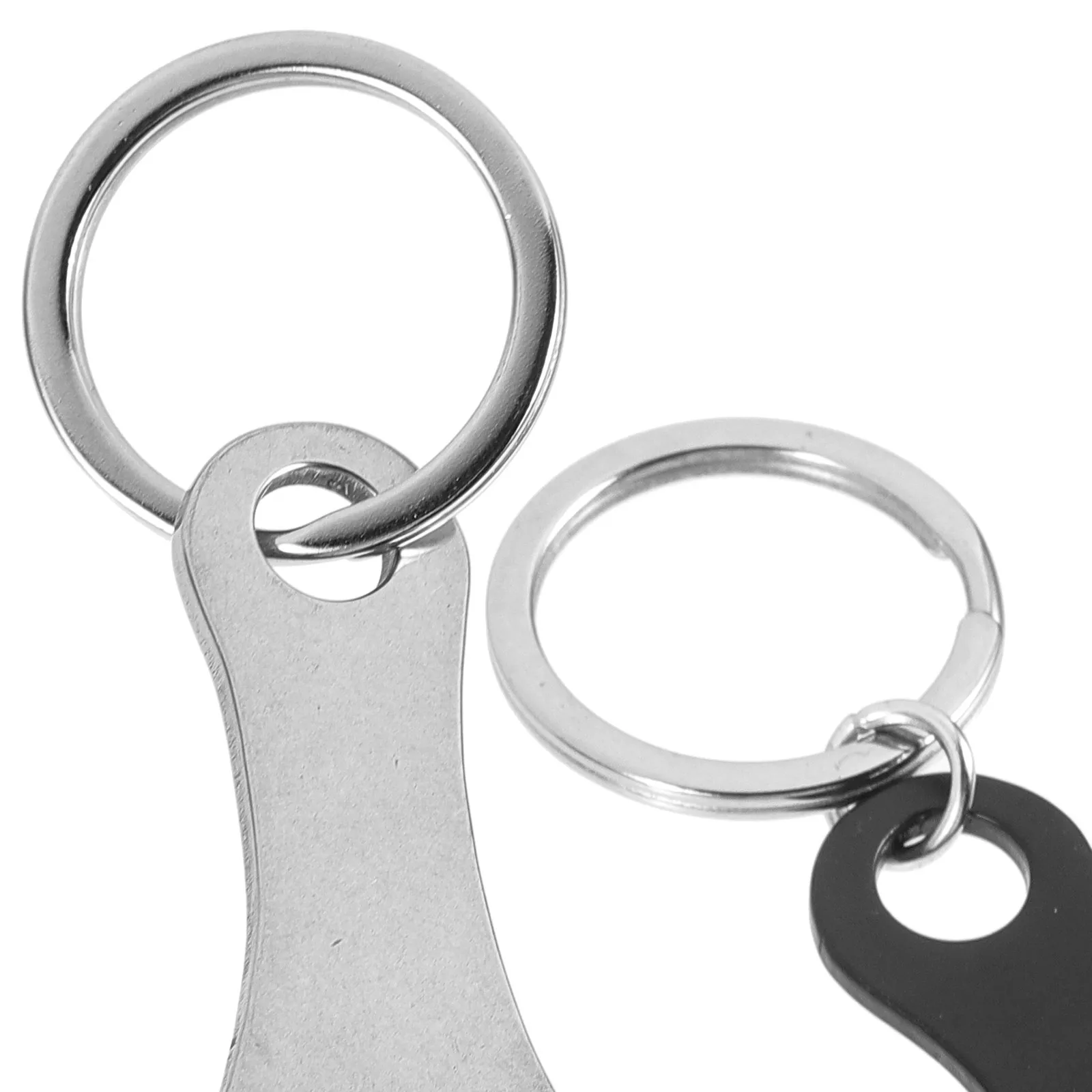4Pcs Rustproof Stainless Steel Shopping Trolley Token Portable Key Ring Pendant Universal Grocery Cart Token Metal Keychain