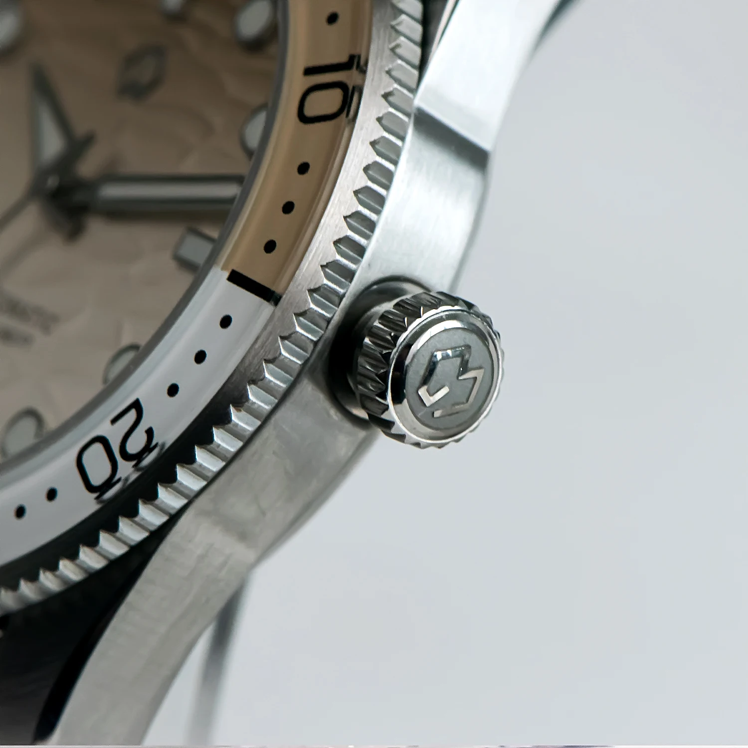 40mm Diver Watch Texture Men's Watches Automatic Mechanical Sapphire Waterproof 150 Meters Luminous Comes With Rubber Strap view 4