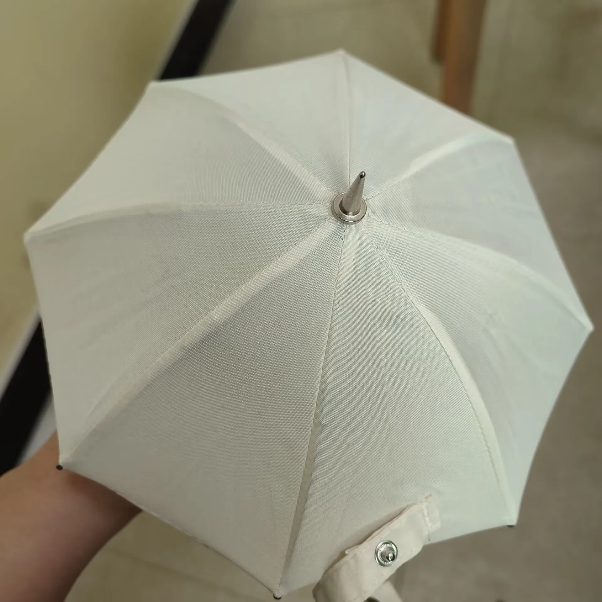 Beige 1:6 Scale Miniature Umbrellas Model Adjustable Mini Sunny Rainy Umbrella For 12 Inch Body Figure Dollhouse Accessories