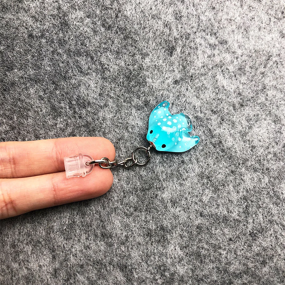 1PC Adorable Practical Resin  Stingray Sea Animal Charm Dust Plugs for Mobile Phone, Tablets, Laptops, USB-C & Lightening Port