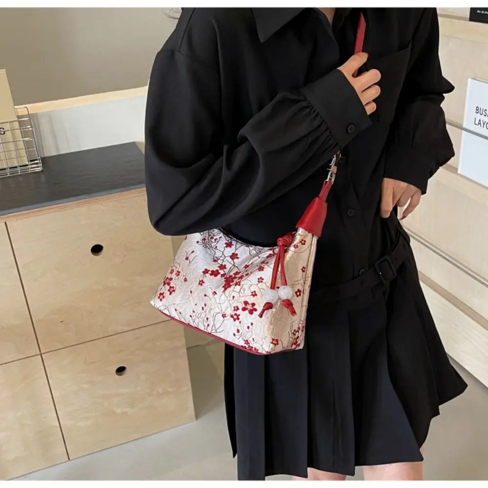 

Elegant Embroidered Chinese Style Handbag Purses Canvas Hanfu Embroidery Handbag Shoulder Bag Zipper Cheongsam Bag Wedding