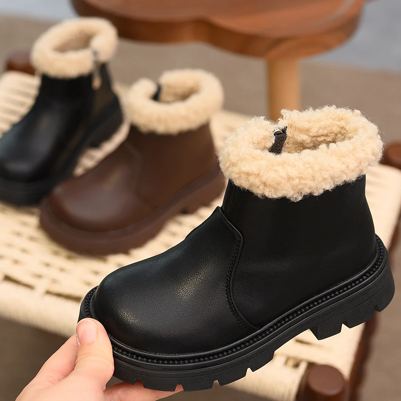 

Girls' short boots made of genuine leather, fashionable little girls' leather boots, soft soled children's shoes, 2025 autumn an