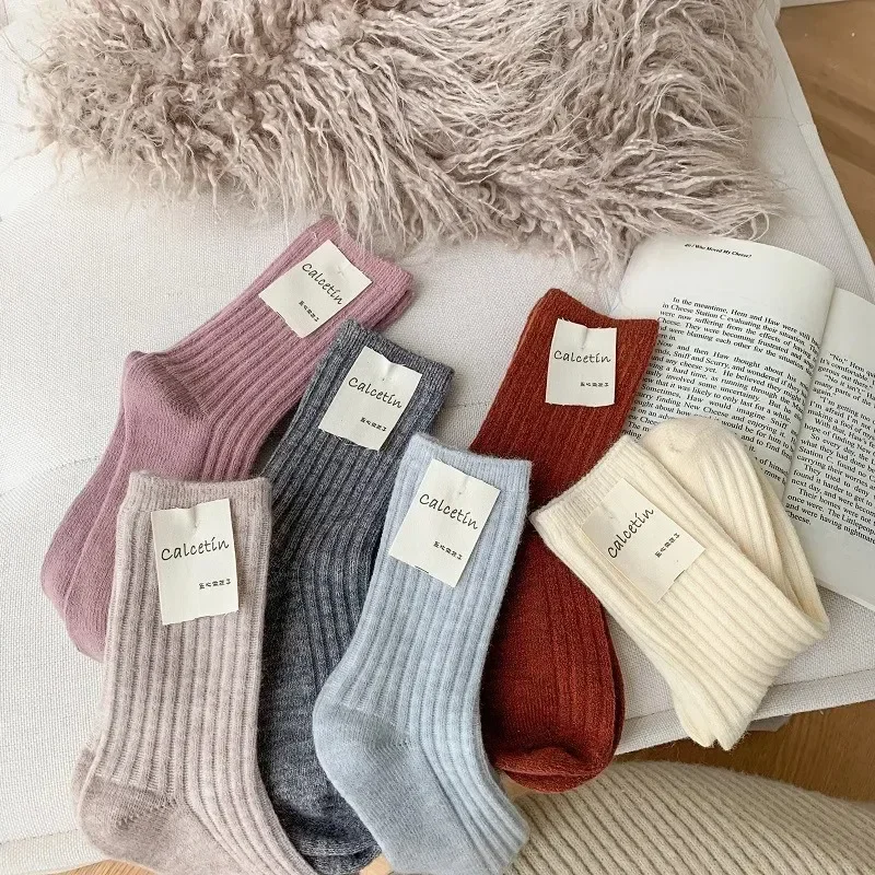 

2024 New Winter Cashmere Wool Women Socks Casual japanese fashion Solid Color Thicker Long Sock Girls Thermal Warm Crew Sock