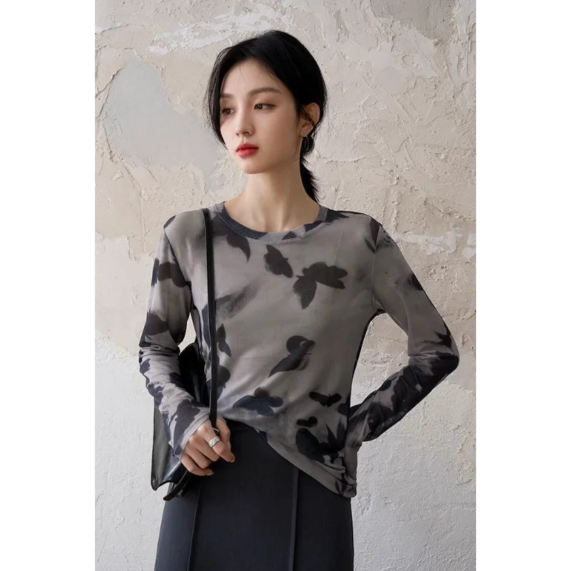 2025 Autumn and Winter New Ink Smudged Mesh Lace Long-sleeved Round Neck Fashionable Slimming Inner Layering Top