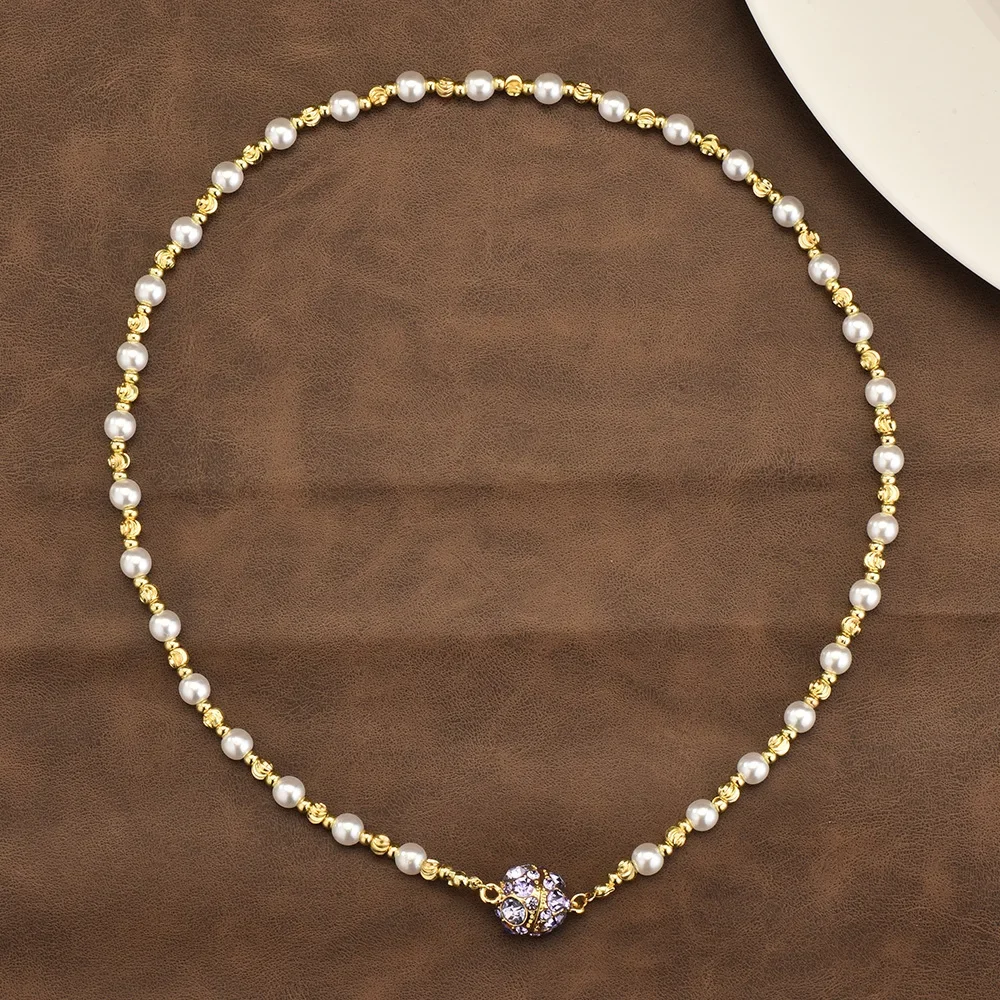 

Design-sense necklaces, women's magnetic diamond balls, necklaces, accessories, sweater chains