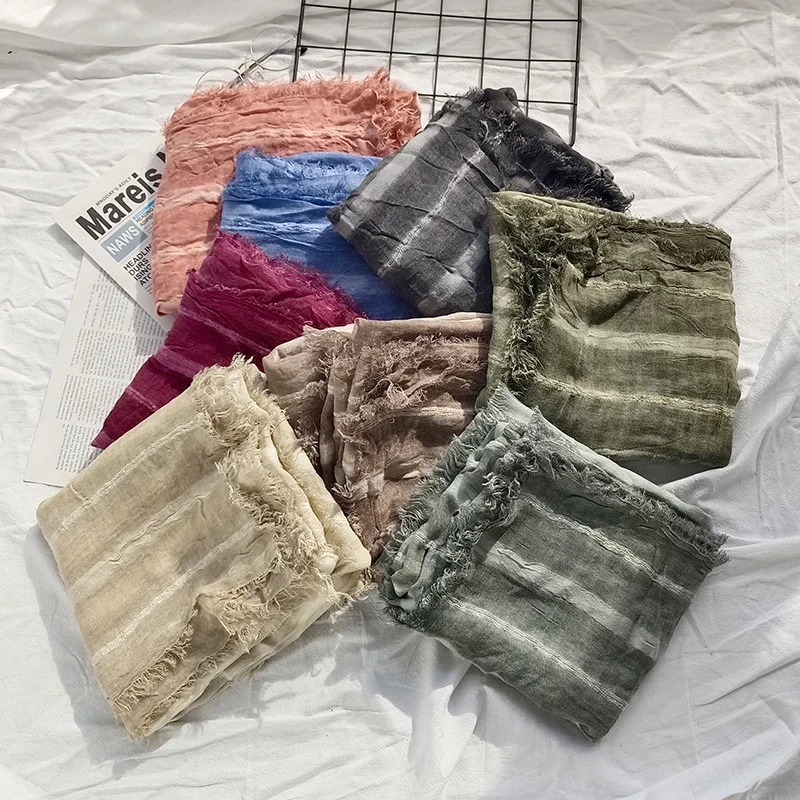 Bufanda de lino y algodón Retro Sle para mujer, diseño de rayas arrugadas, punzón versátil coreano japonés, accesorio cálido para invierno