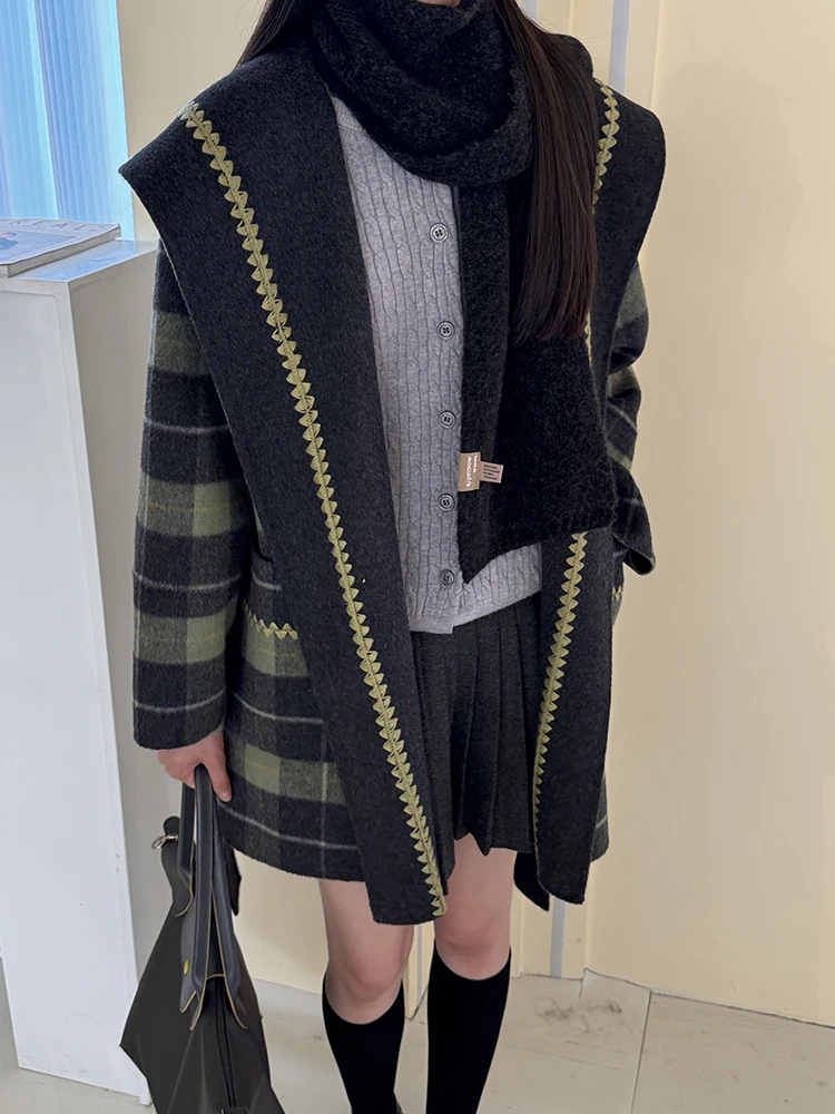 오피스룩 알파카 울 혼방 재킷 2025 가을 겨울 큰 칼라 체크 레이스업 루즈핏 여성 숏 울 코트