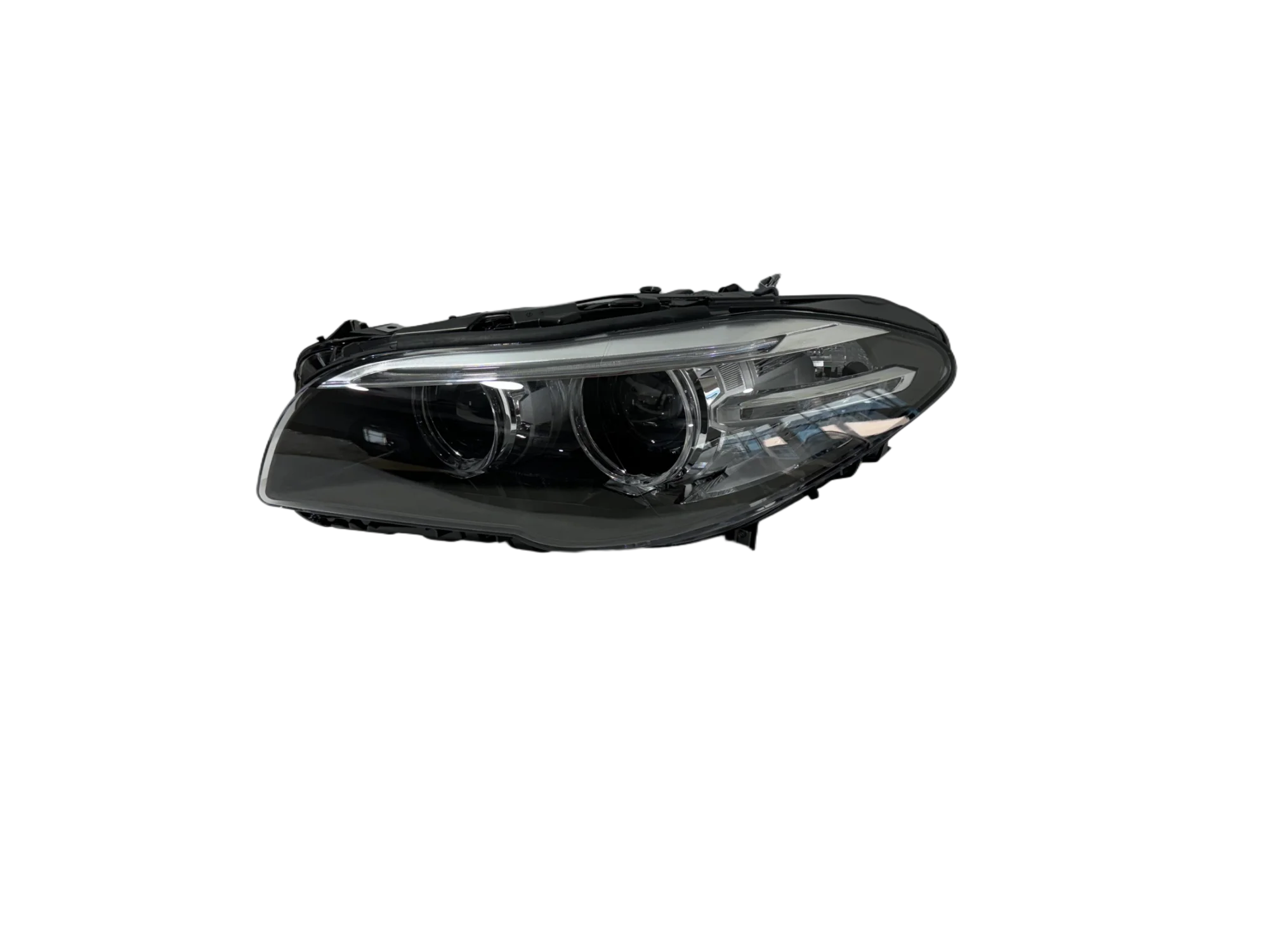 

High quality headlights suitable for BMW 5 Series F10 F11 dual hernia headlights 2013-2016 BMW F10 LCI hernia headlights