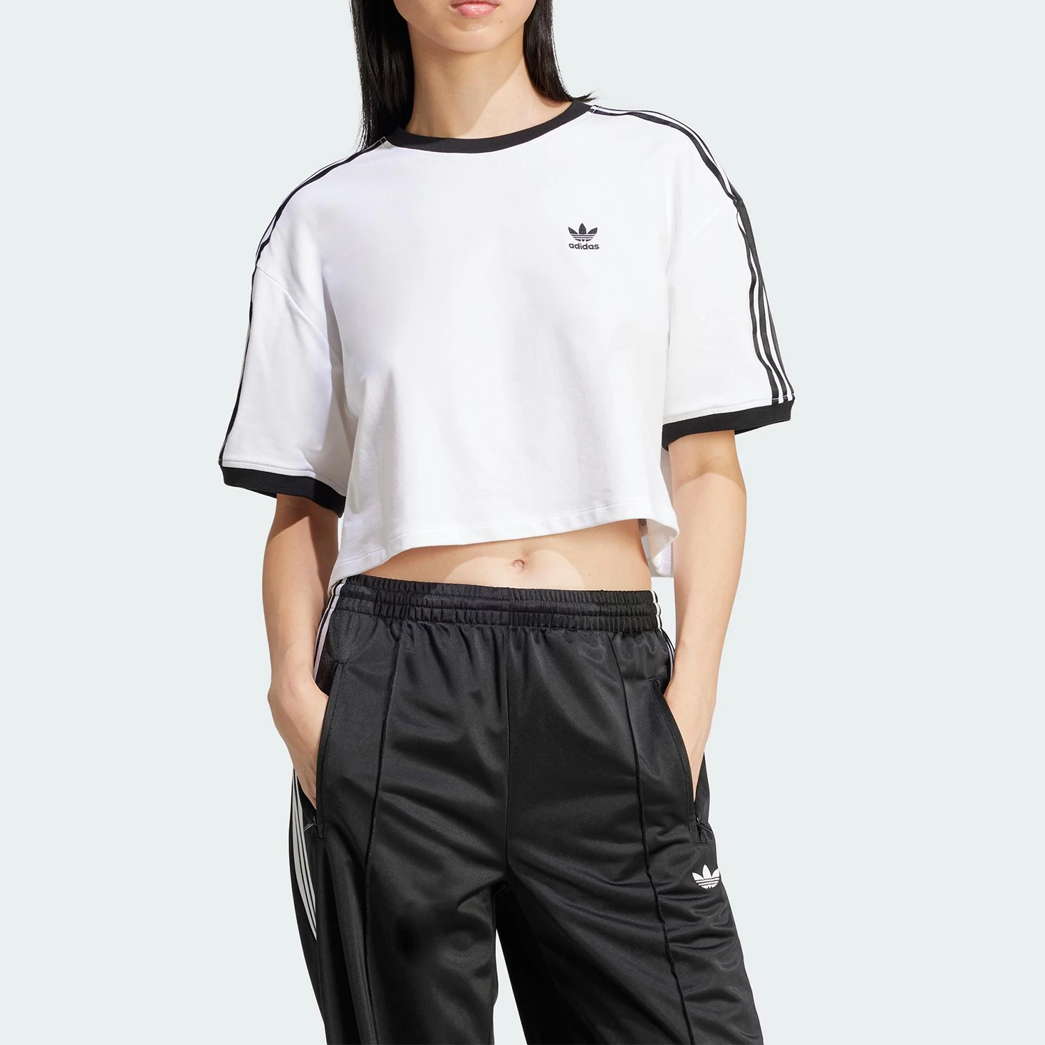 

Adidas genuine Originals Women's Cropped Knitted Breathable Casual T-Shirt JC8150