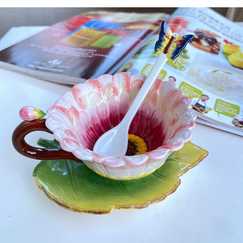 

Керамический набор черных ложек для чая с камелией для послеобеденного чая