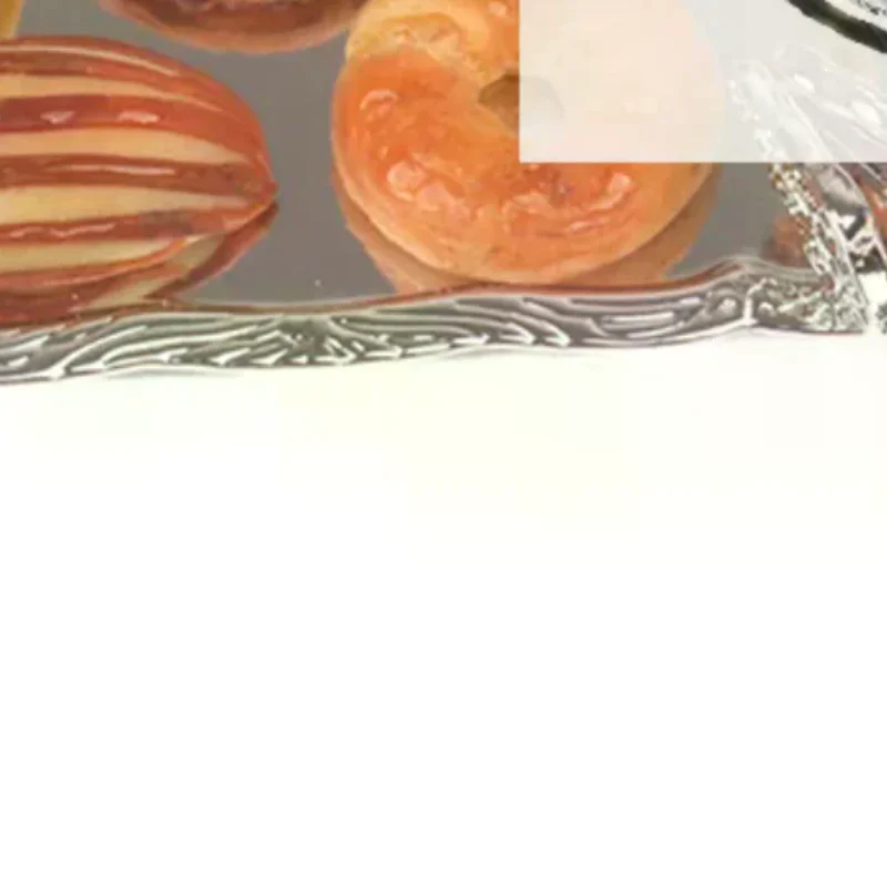 ถาดเค้กโลหะจิ๋วสำหรับบ้านตุ๊กตา 1:6 พร้อมคลิปหนีบขนมปัง จานของหวาน ของตกแต่งครัวจำลอง ของเล่น อุปกรณ์เสริมบ้านตุ๊กตา