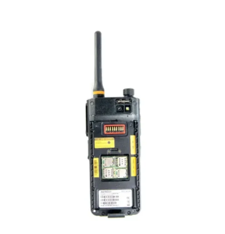 Aoro M6 Battery 2-10KM DMR VHF & UHF 4W Walkie Talkie UHF 400-470MHz Two Way Radio 4 Inch Atex Ip68 Rugged Walkie Talkie
