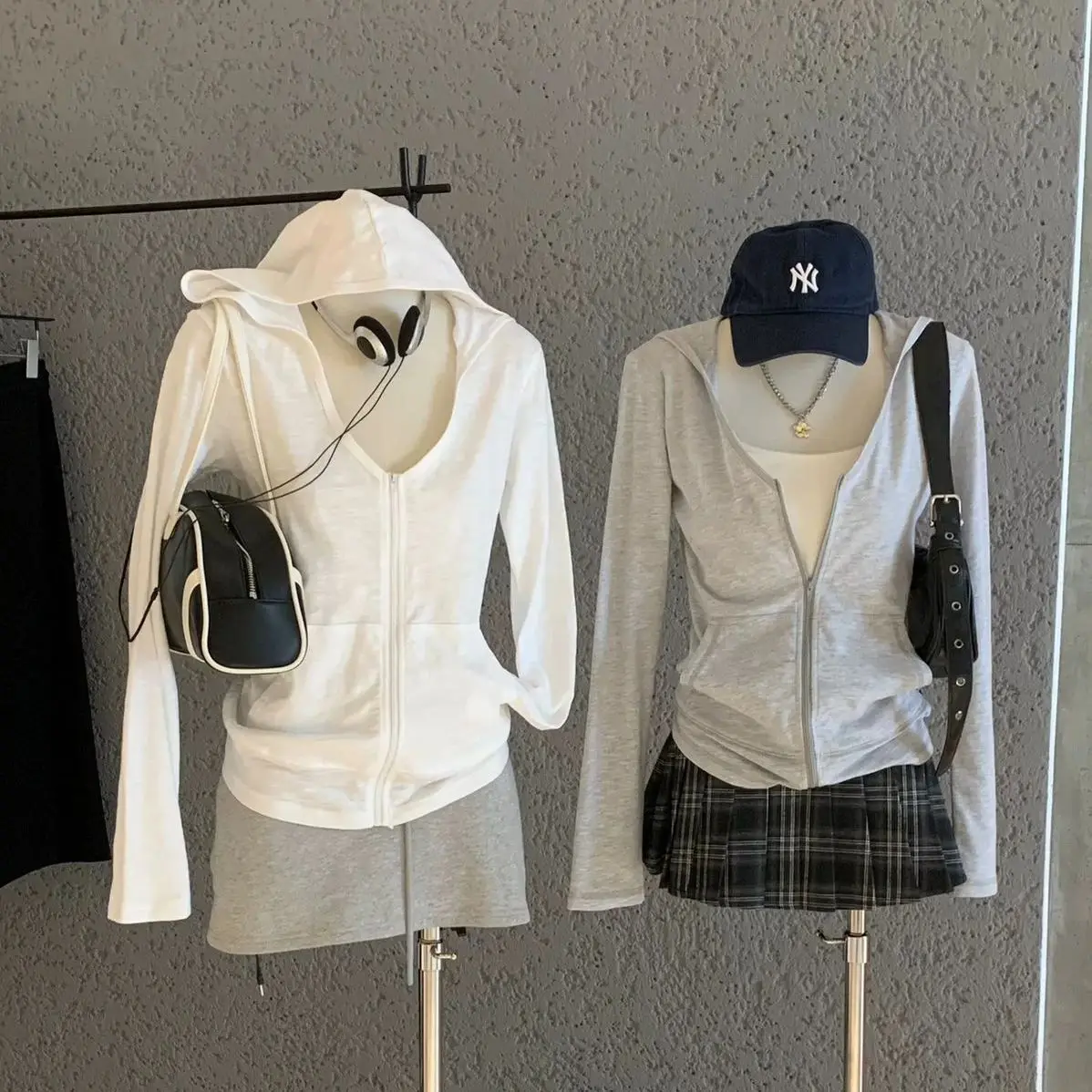 

Lyocell Tencel 2022, свободная корейская полосатая футболка с открытыми плечами и рукавами «летучая мышь», универсальный топ