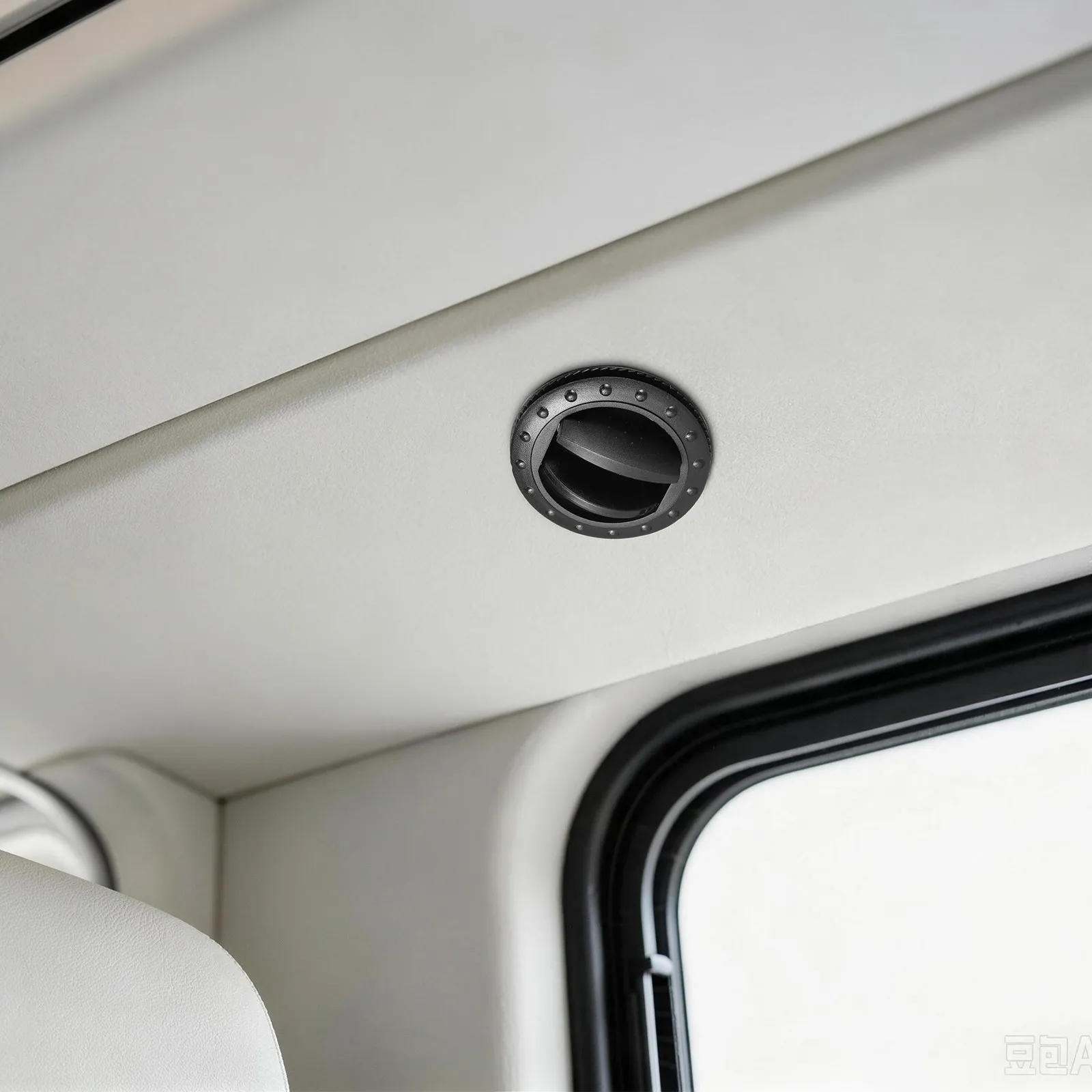 

2Pcs Air Conditioning Outlet Premium ABS Air Vent Outlet for Car Rv Atv Dashboard Side Roof Ventilation Grill Car Ventilation