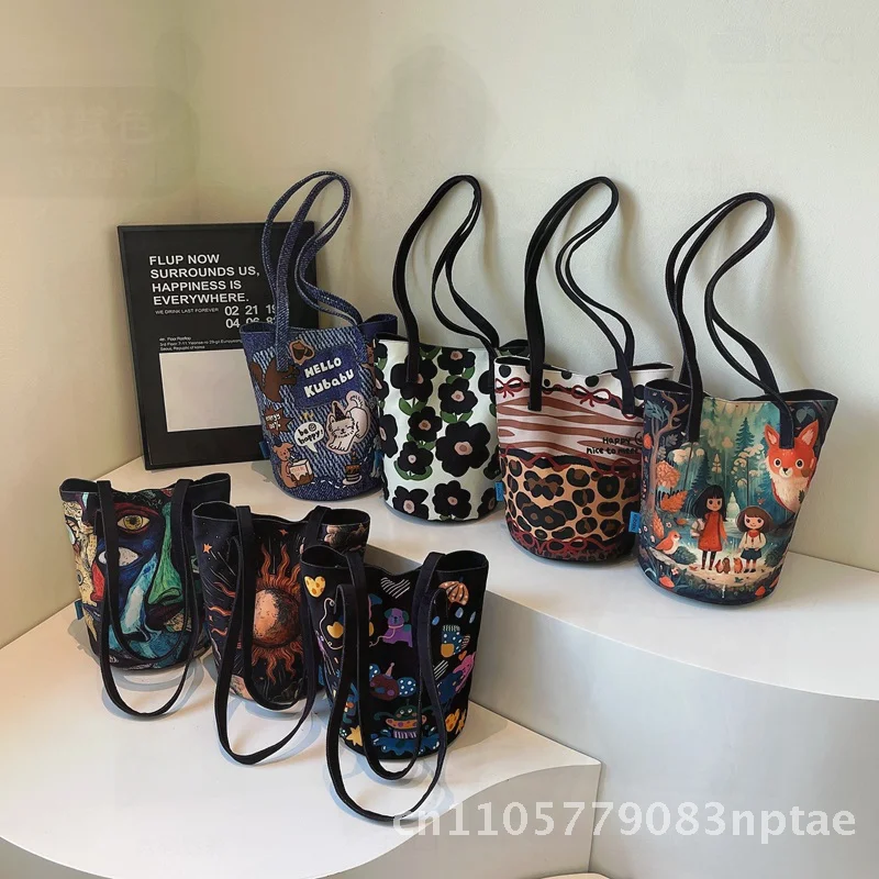 Interior Design Illustrated - Luipaardprint illustratie stiksels emmer tas grote