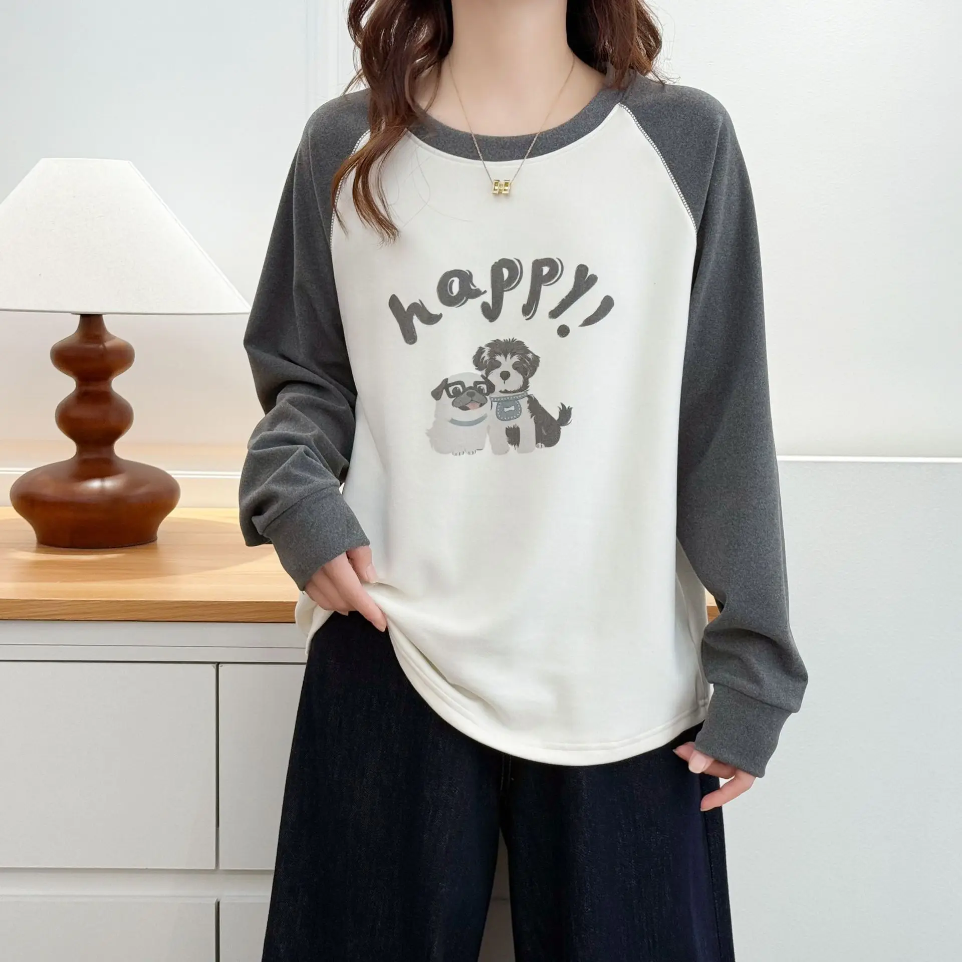 XXXXL موضة حجم كبير تي شيرت نسائي الخريف الشتاء نمط دي المخملية الدافئة اللون حجب مطبوعة الكرتون سميكة الداخلية #1