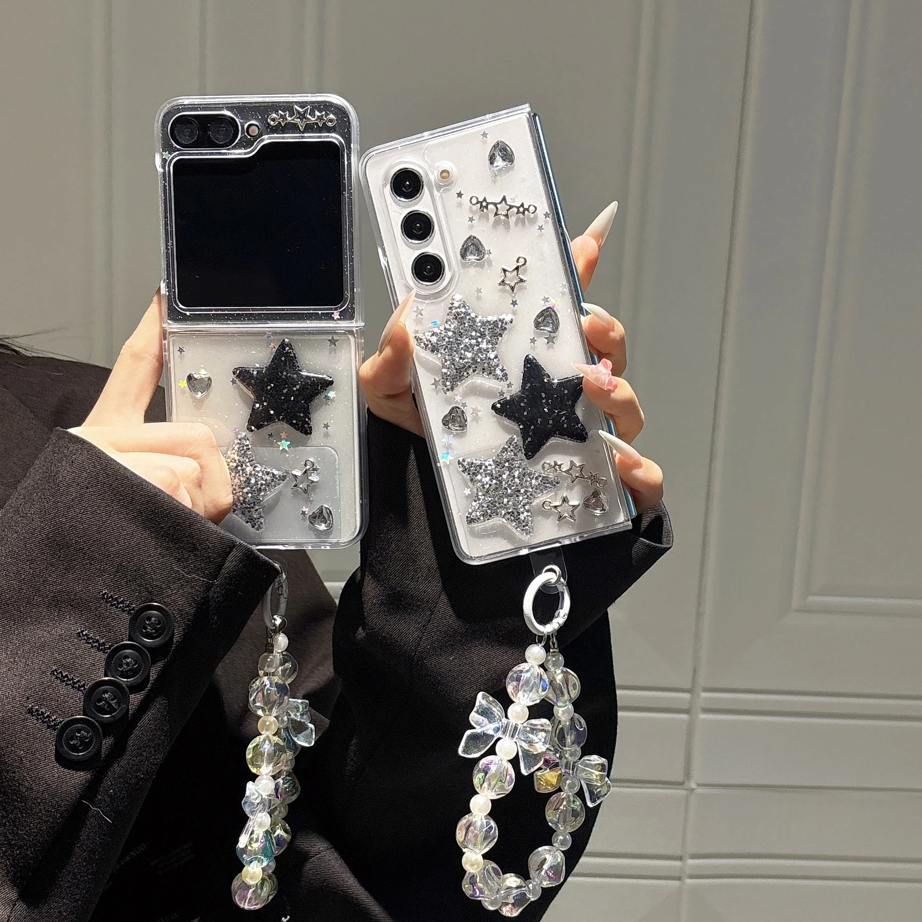 

Back Cover For Samsung Galaxy Z Flip/Fold 7 6 5 4 3 Case Glitter 3D Stars with Bracelet Chain Shockproof Phone Case