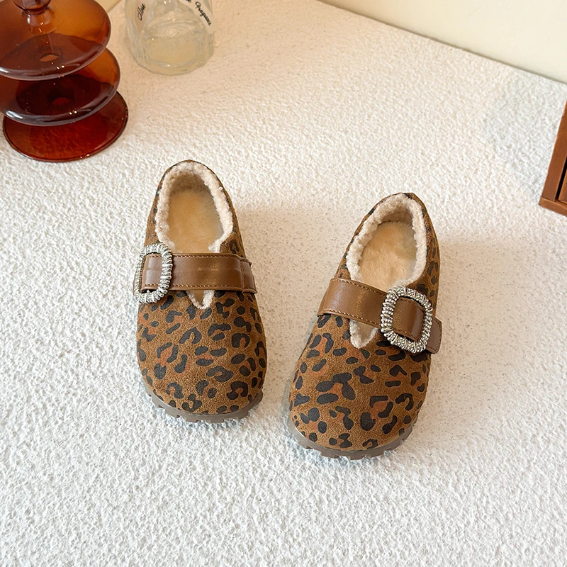 

Зимняя детская теплая плюшевая обувь, классическая хлопковая обувь с леопардовым принтом для девочек, трендовая модная детская меховая обувь с волосатой отделкой
