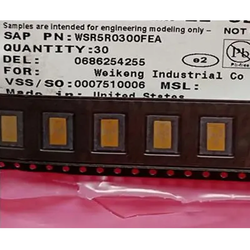 

WSR5R0300FEA RES SMD 0.03 OHM 1% 5W 4527