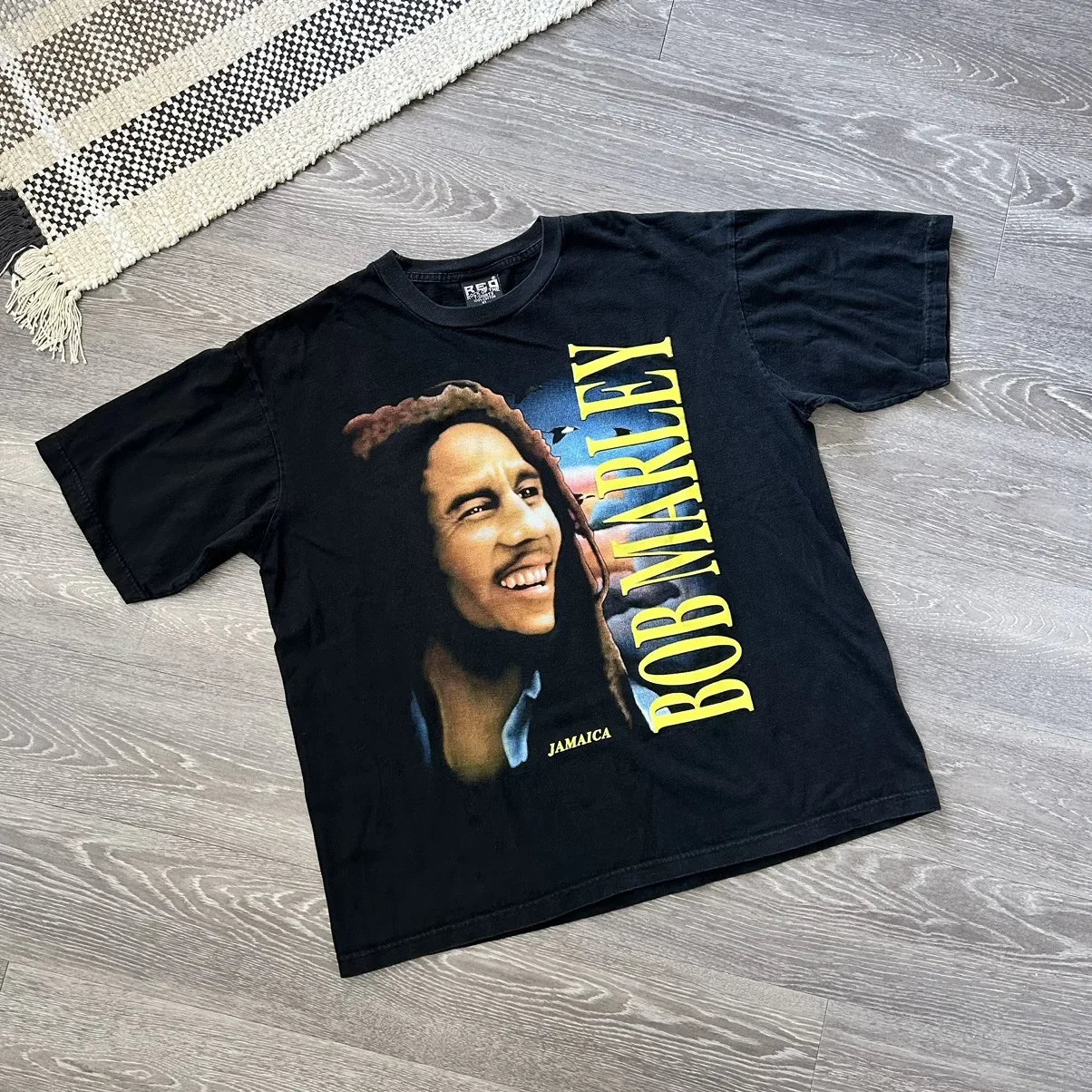 

Vintage Bob Marley “rap tee” style tee size XL