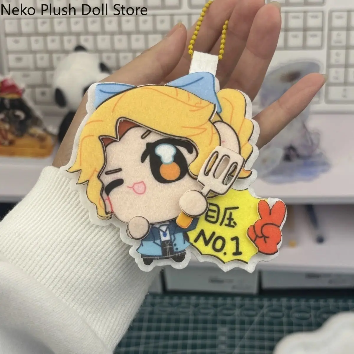 Identidade v jornalista alice deoss cosplay dos desenhos animados bonito q-versão tecido não tecido chaveiro saco pingente adornar acessórios