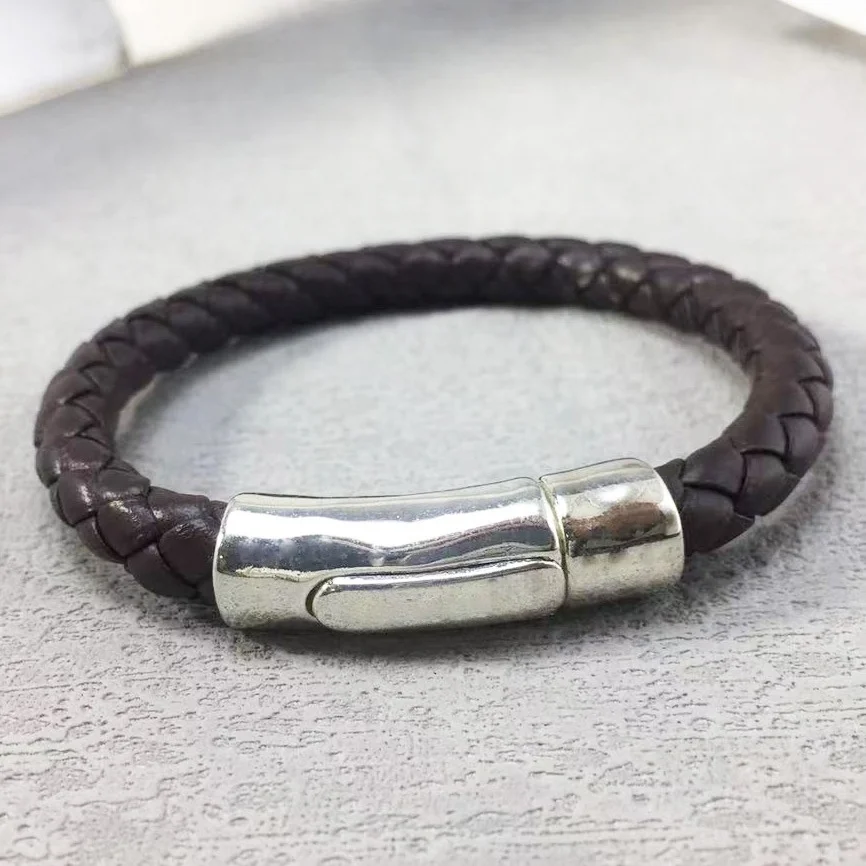 

Лето 2025 г., нейтральный и крутой стильный золотой, серебряный браслет ручной работы из кожаной веревки без гендерных аксессуаров, мужской подарок