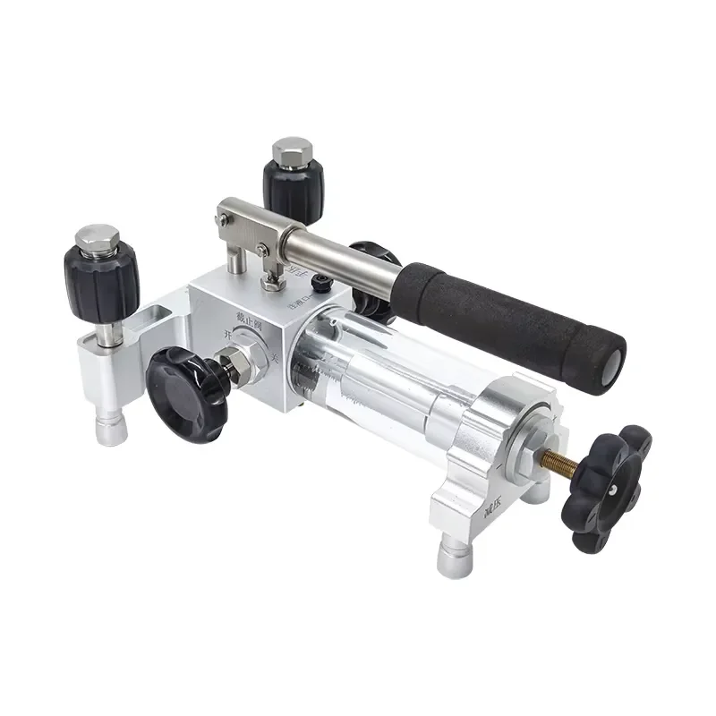 700 Bar Pre Pressurized YWQ-1442S Portable Hydraulic Pump Pressure Calibration